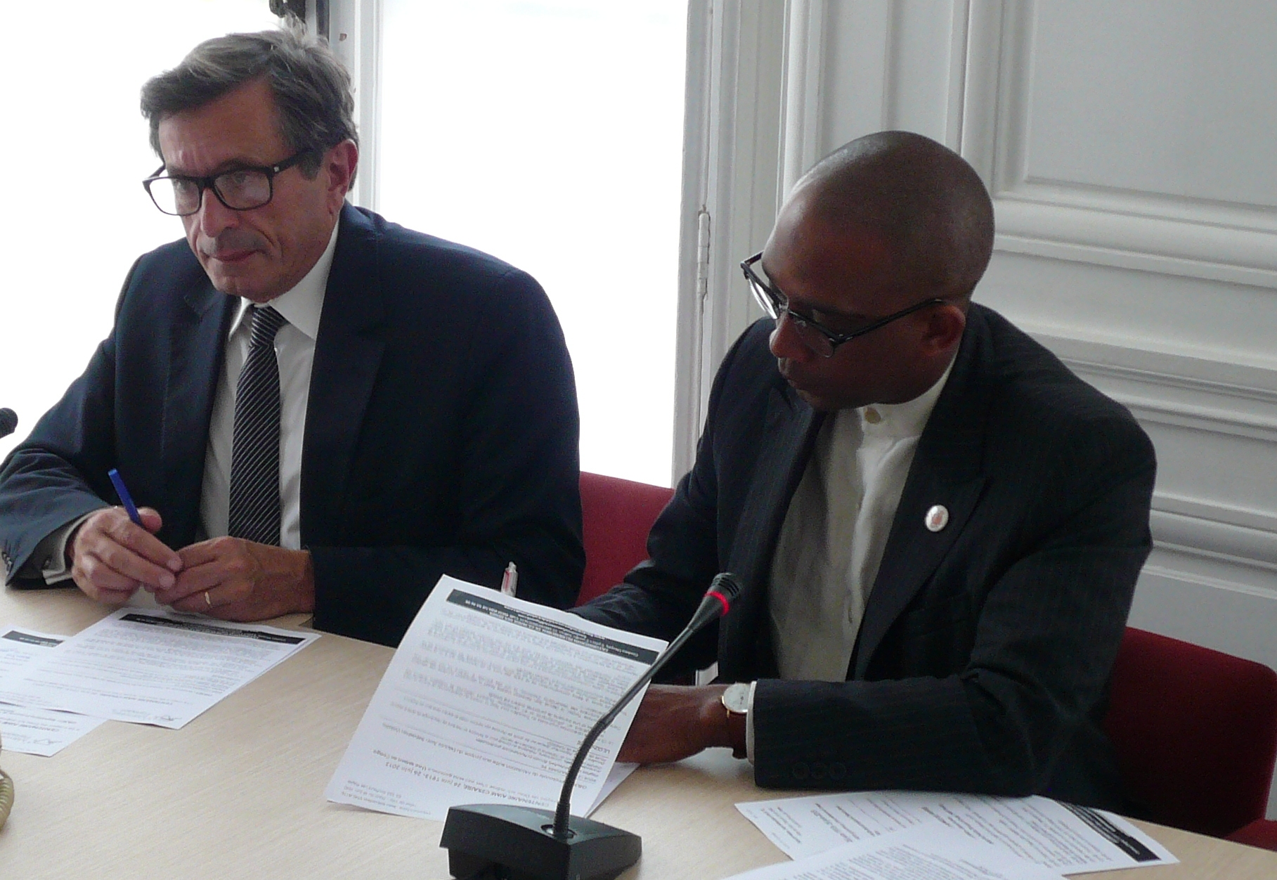 « RÉPARATION TWEET RACISTE » – Conférence de Presse à l’Assemblée Nationale sur TF1